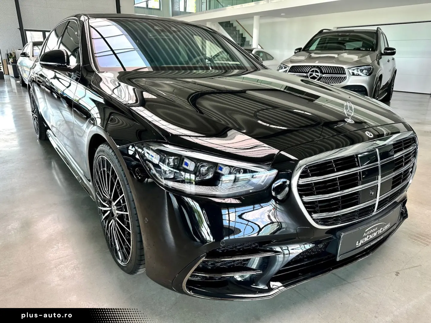 MERCEDES-BENZ S 500 4M L Night Distronic  Pano 360 -&hellip;