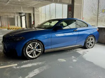 BMW M235