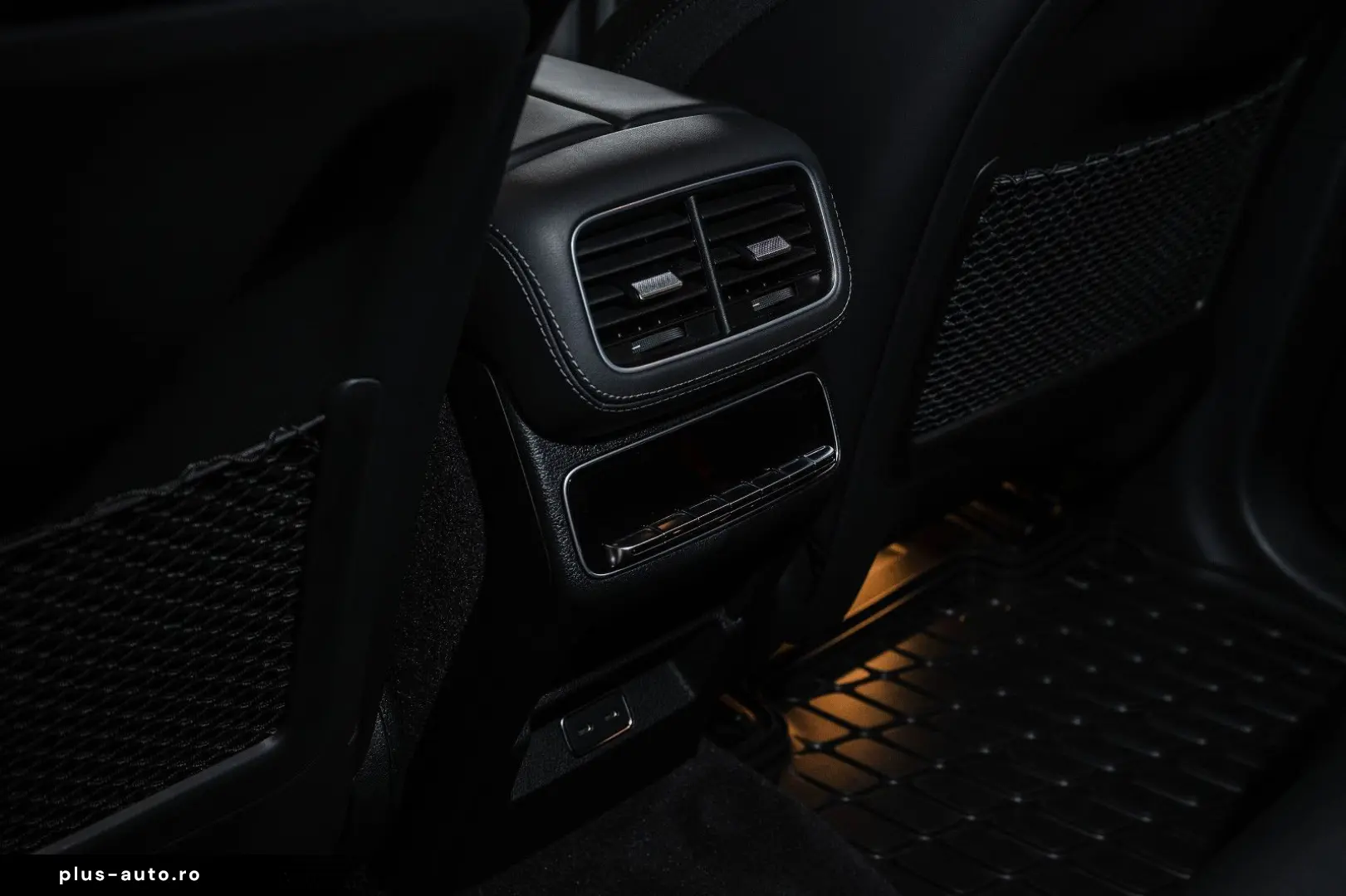 MERCEDES-BENZ GLE 53 AMG Coupe 4M  PREMIUM PLUS CARBON NIGHT