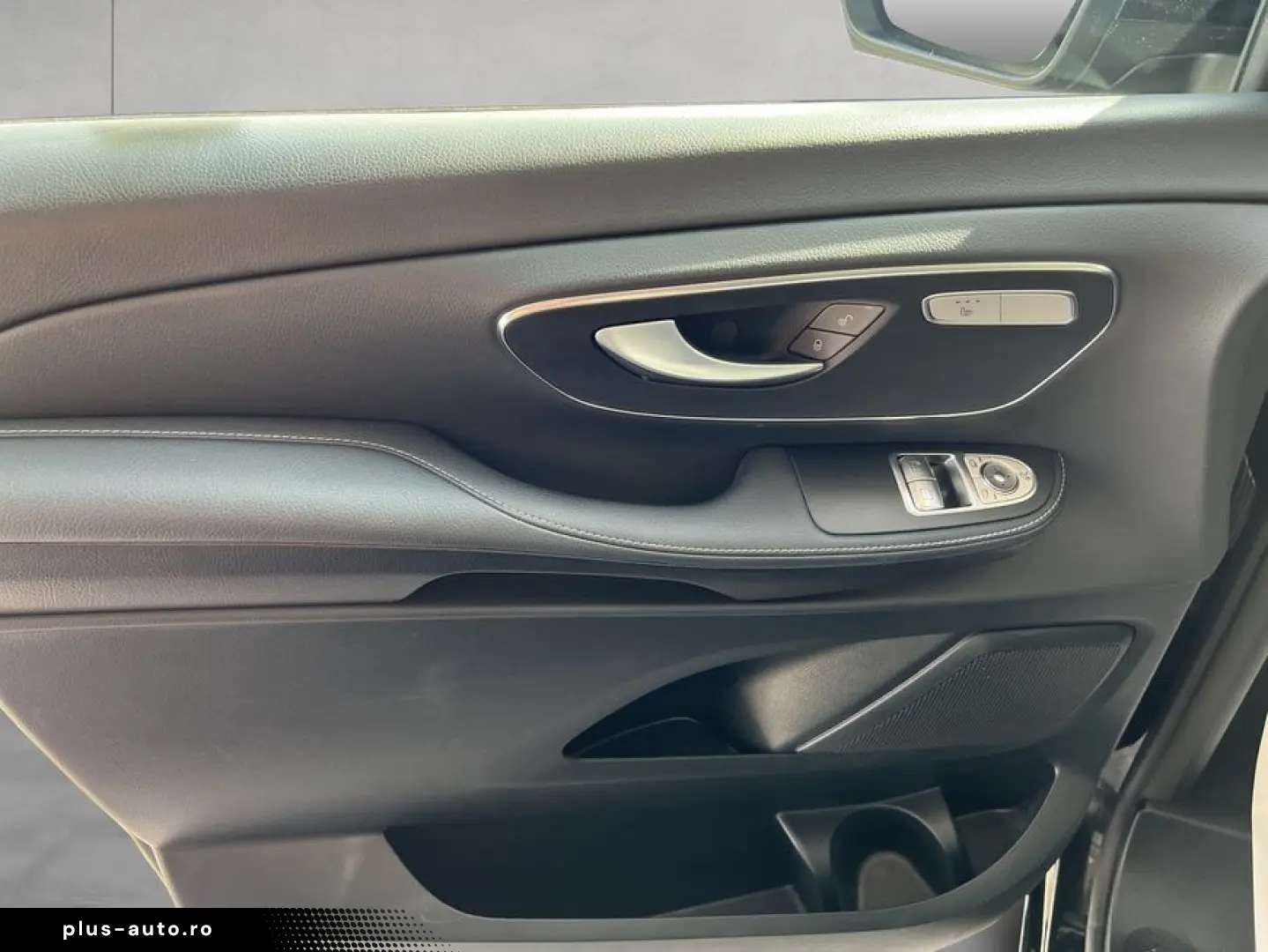 MERCEDES-BENZ V 250 d lang Leder 360 Grad Leder AHK Car-Play