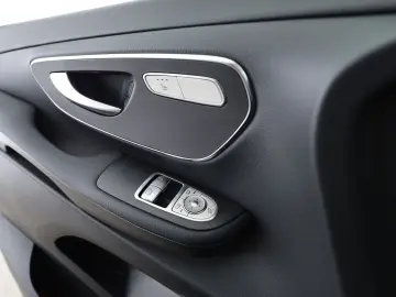 MERCEDES-BENZ V 250 d Style Lang Burmester MBUX Standhz AHK