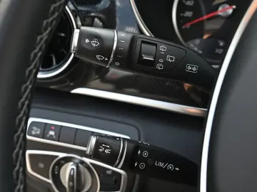 MERCEDES-BENZ V 250 d 4MATIC EDITION Lang Liege AHK &hellip;