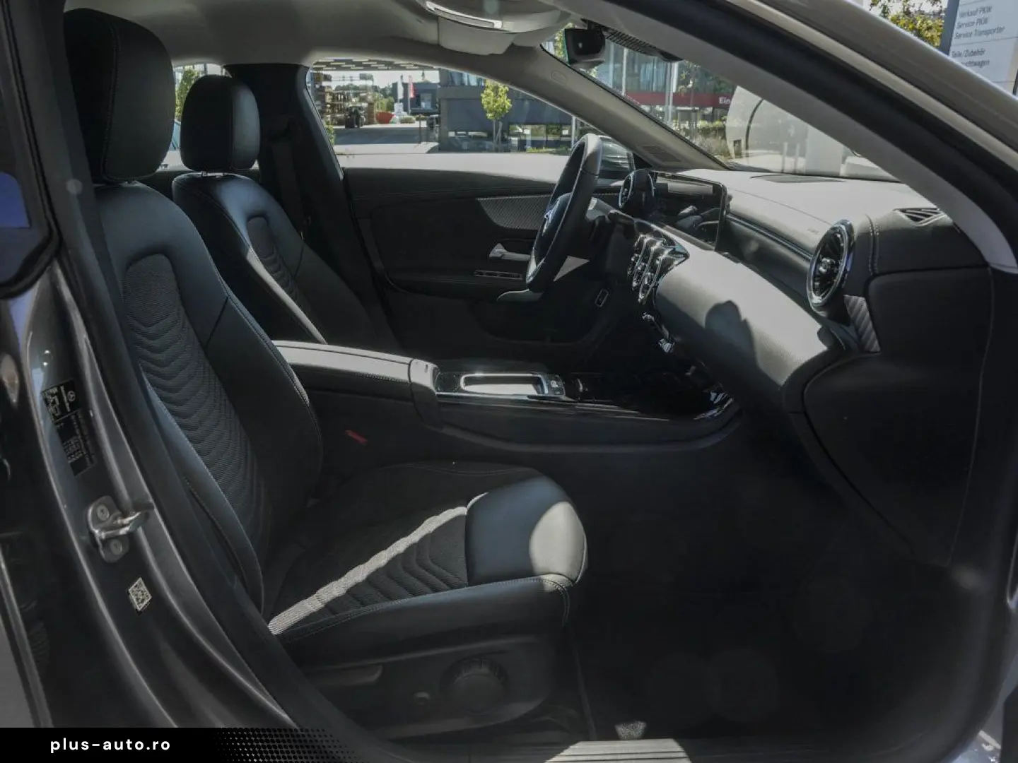 MERCEDES-BENZ CLA 250 e Progressive Kamera Sitzheizung LED