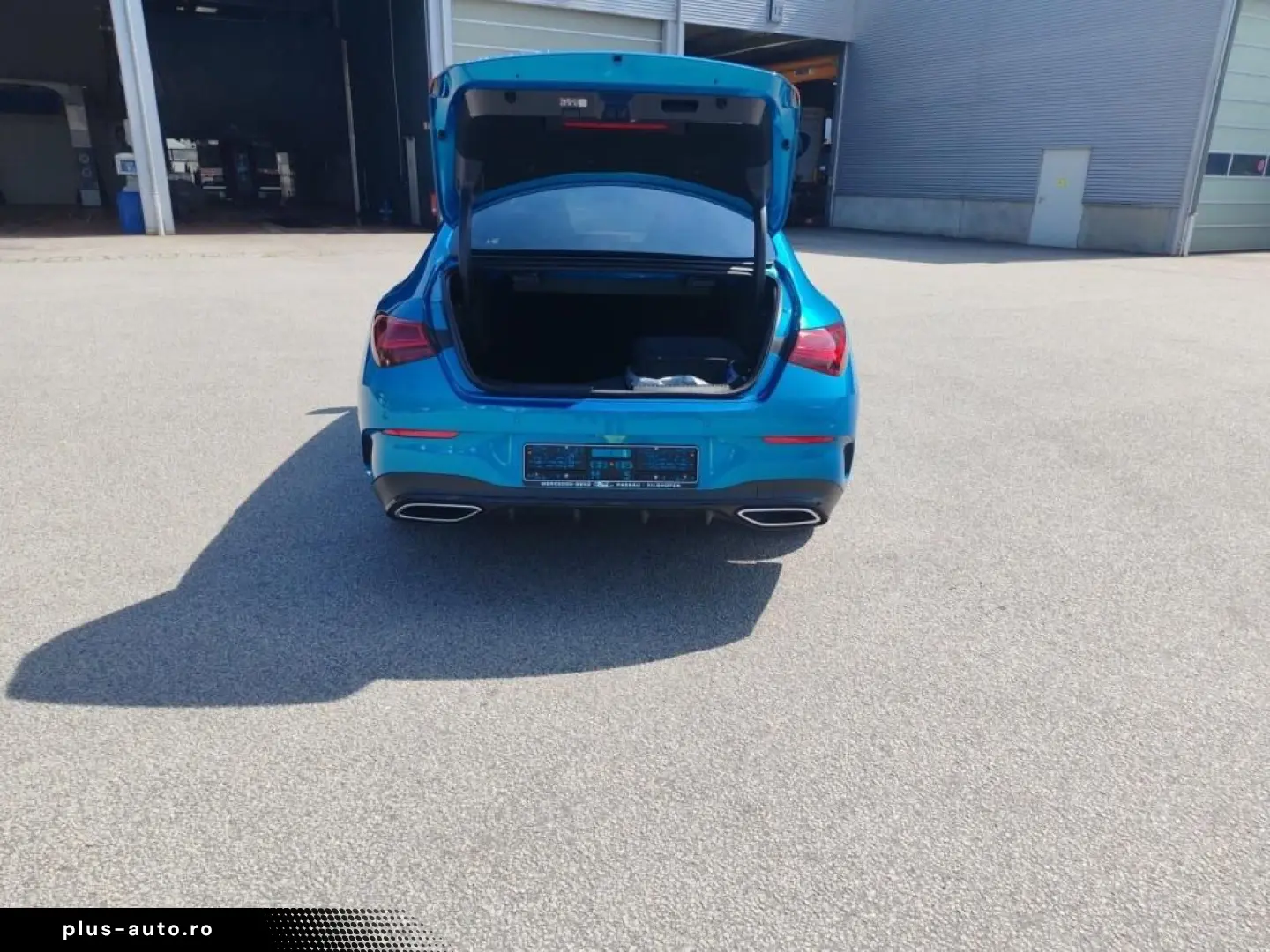 MERCEDES-BENZ CLA 250 e Coupé AMG Distronic Kam LED