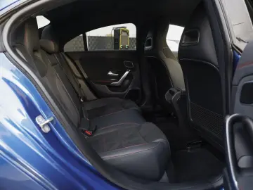 MERCEDES-BENZ CLA 250 e AMG Burmester Ambiente 360 -&hellip;