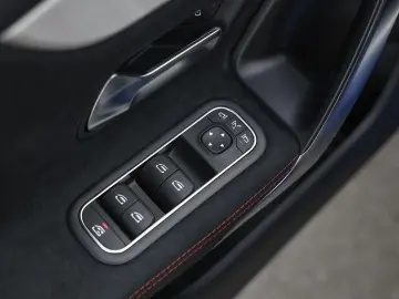 MERCEDES-BENZ CLA 250 e AMG Burmester Ambiente 360 -&hellip;