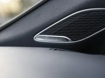 MERCEDES-BENZ CLA 250 e AMG Burmester Ambiente 360 -&hellip;