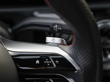 MERCEDES-BENZ CLA 250 e AMG Burmester Ambiente 360 -&hellip;