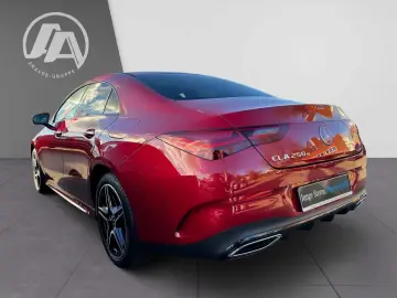 MERCEDES-BENZ CLA 250 e AMG PREMIUM PLUS Distr Pano Key 360