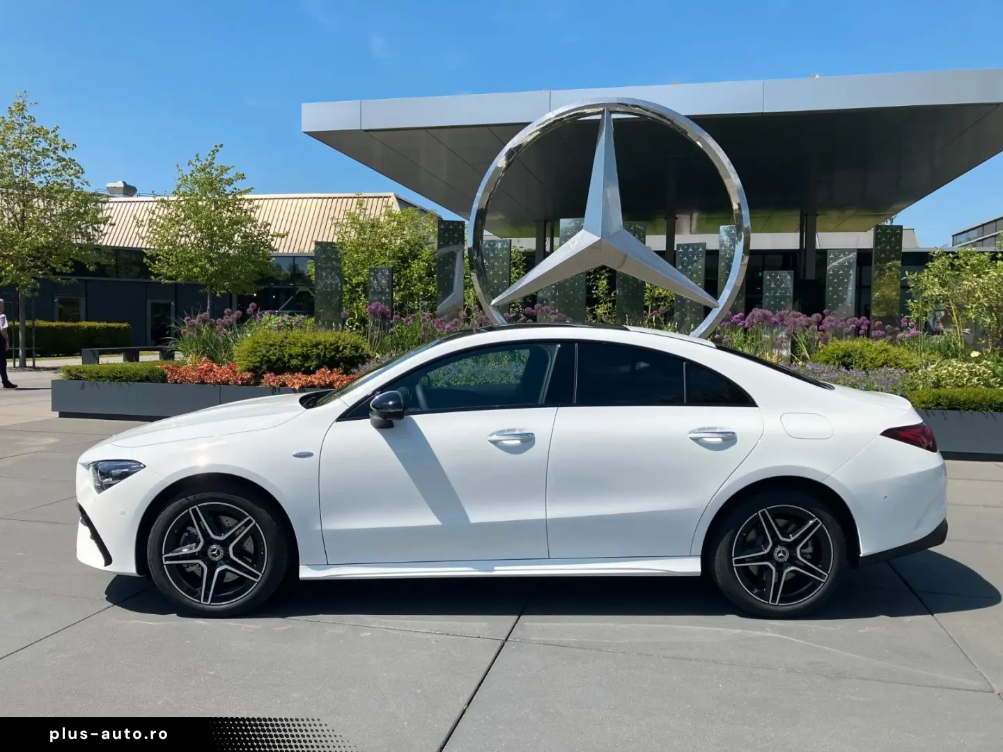 MERCEDES-BENZ CLA 250 e 360 KAMERA PANORAMA CARPLAY