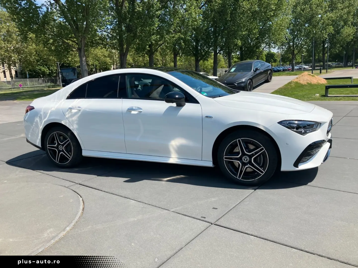 MERCEDES-BENZ CLA 250 e 360 KAMERA PANORAMA CARPLAY