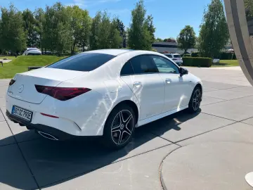 MERCEDES-BENZ CLA 250 e 360 KAMERA PANORAMA CARPLAY