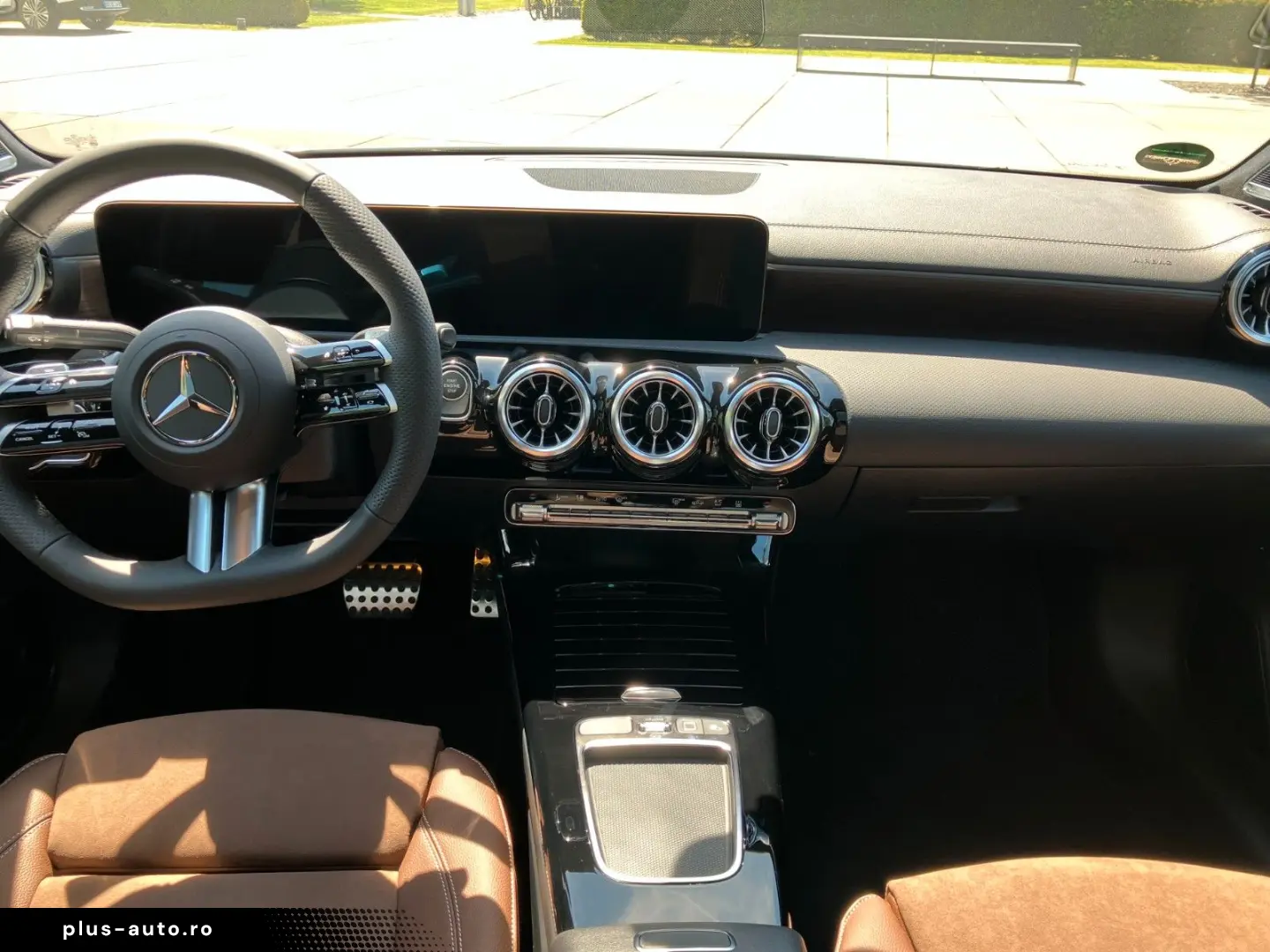 MERCEDES-BENZ CLA 250 e 360 KAMERA PANORAMA CARPLAY
