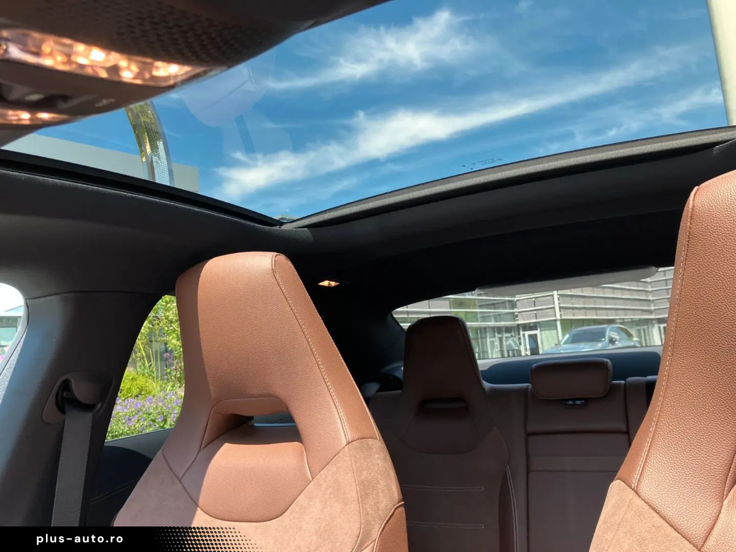 MERCEDES-BENZ CLA 250 e 360 KAMERA PANORAMA CARPLAY