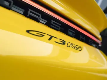 PORSCHE 992 GT3 RS