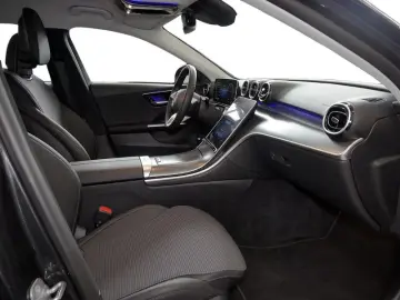 MERCEDES-BENZ C 300 e    AVANTGARDE AHK DISTR KAMERA&hellip;