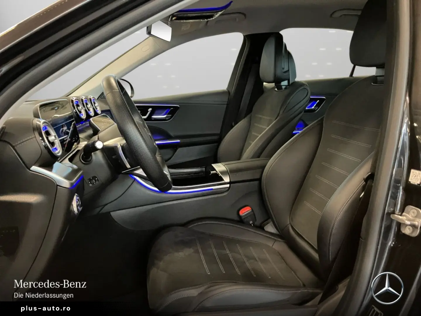 MERCEDES-BENZ C 300 e AMG Adv  AdvSound Memory ParkPak LED