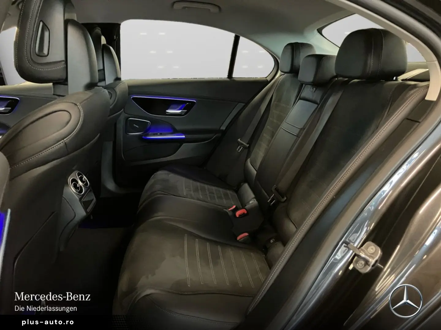 MERCEDES-BENZ C 300 e AMG Adv  AdvSound Memory ParkPak LED