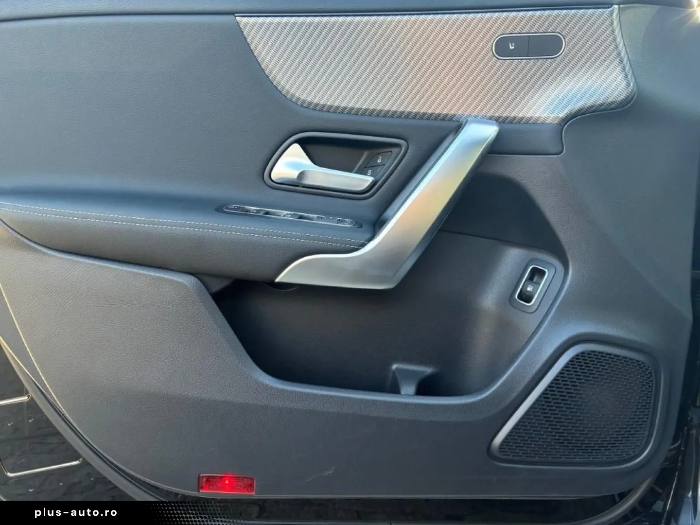 MERCEDES-BENZ A 250 e Prog. Mbux Distronic Kamera Sitzh.