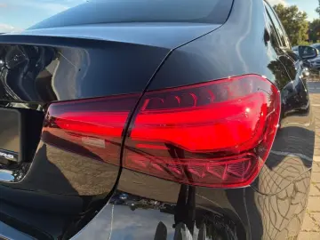 MERCEDES-BENZ A 250 e Prog. Mbux Distronic Kamera Sitzh.