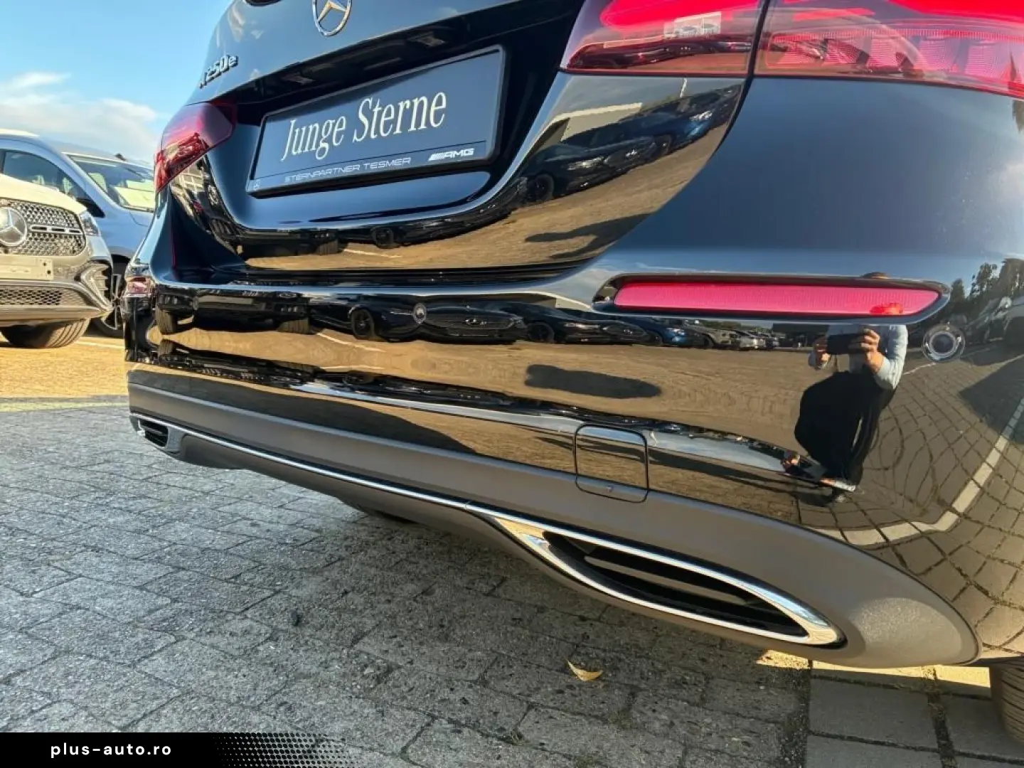 MERCEDES-BENZ A 250 e Prog. Mbux Distronic Kamera Sitzh.
