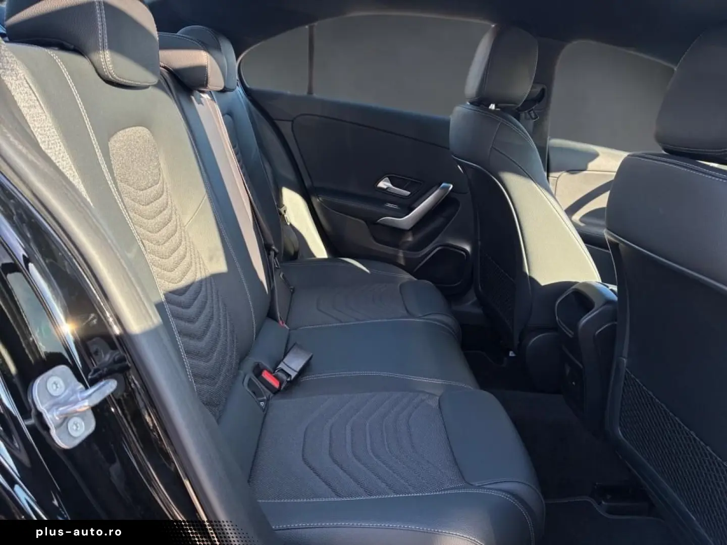 MERCEDES-BENZ A 250 e Prog. Mbux Distronic Kamera Sitzh.