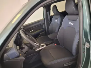 DACIA DUSTER 1.6 HEV 140 Journey