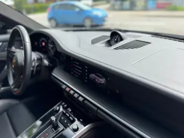 PORSCHE 992 Turbo S Coupé Carbondach Lift Burmeister 360