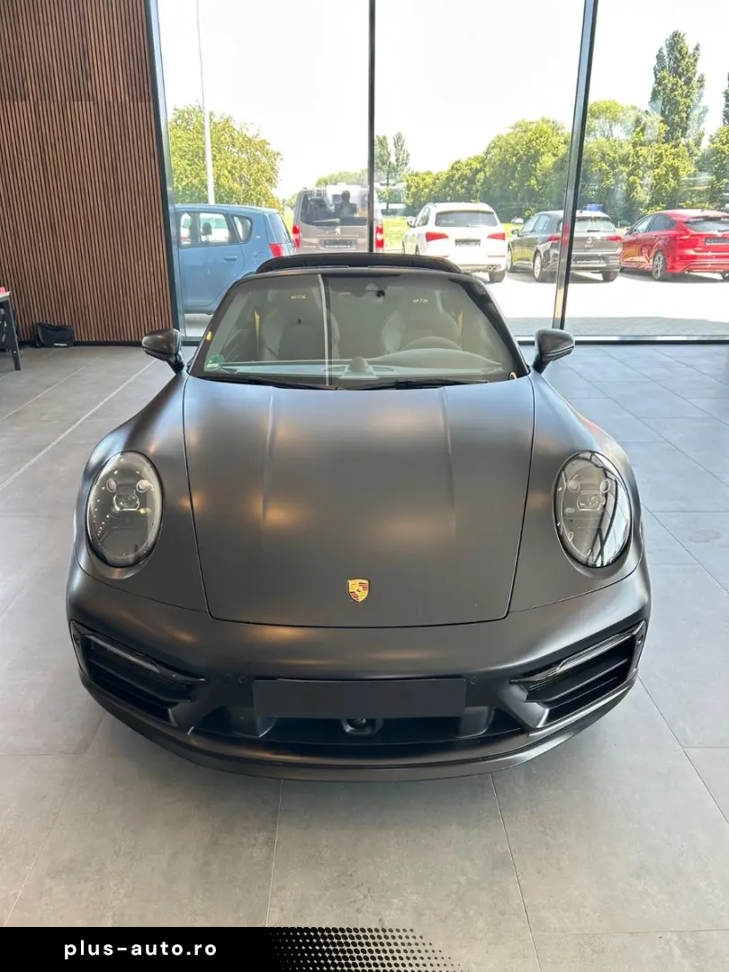 PORSCHE 992 Targa 4 GTS