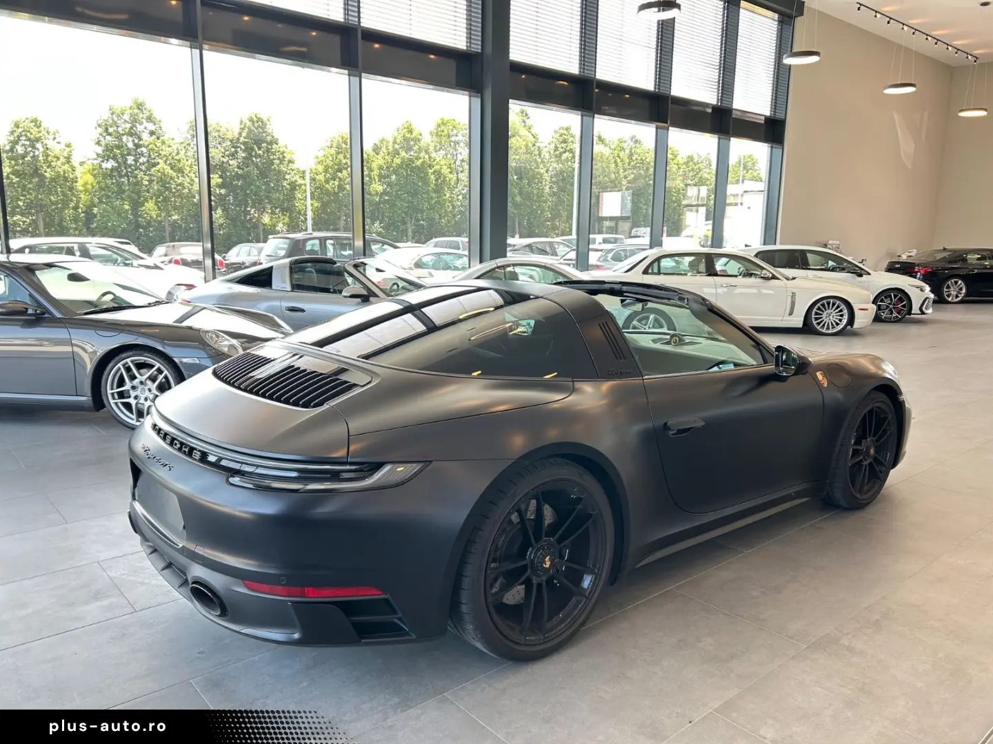 PORSCHE 992 Targa 4 GTS