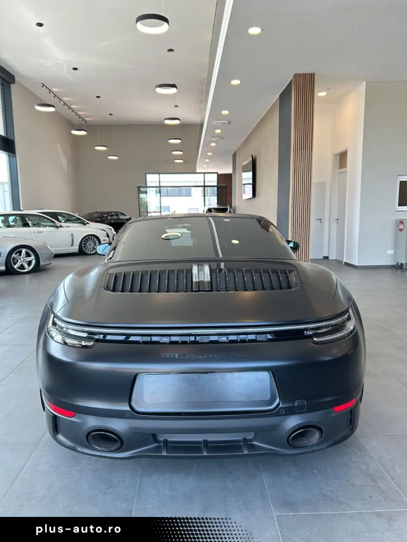 PORSCHE 992 Targa 4 GTS