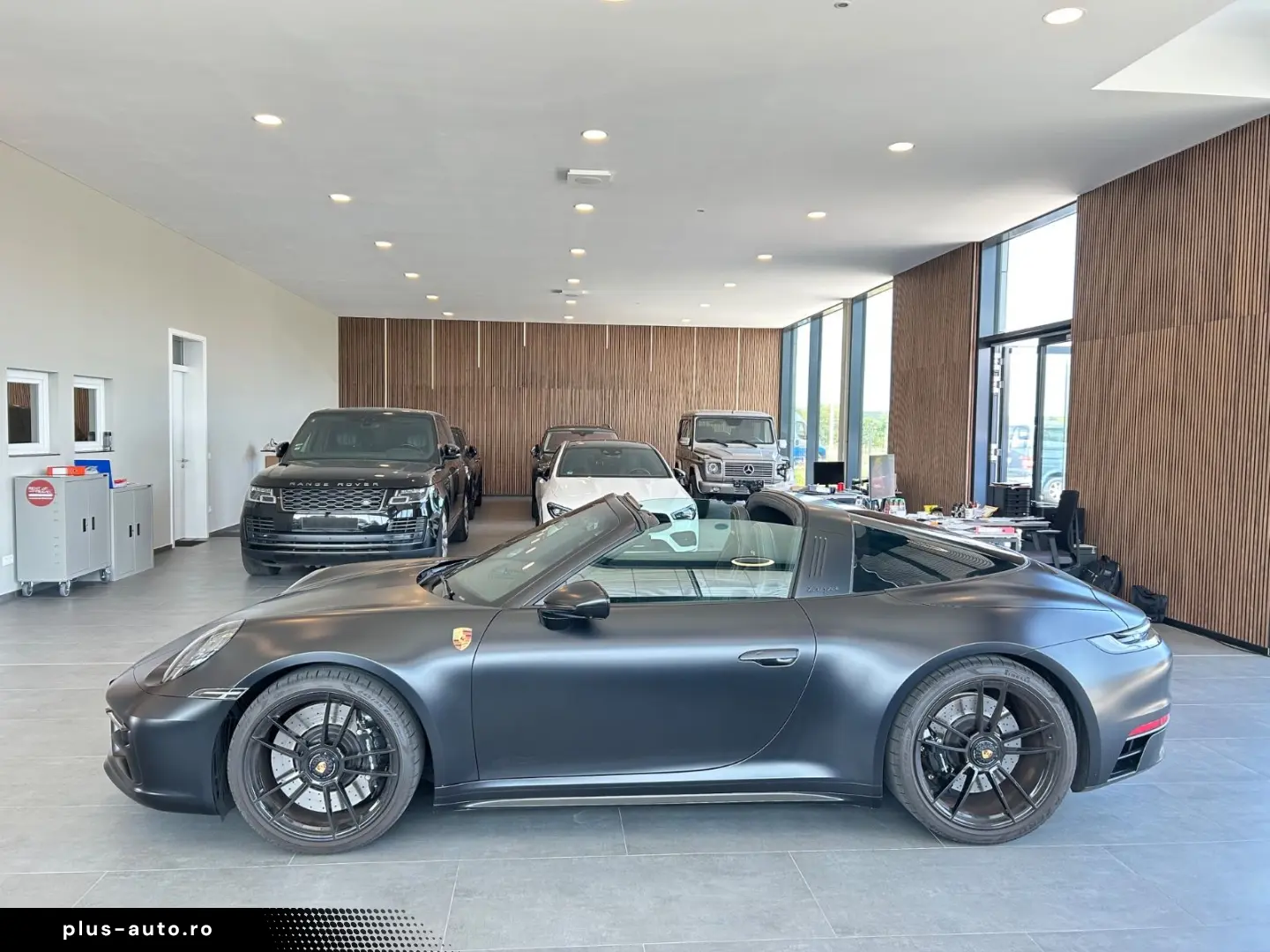 PORSCHE 992 Targa 4 GTS