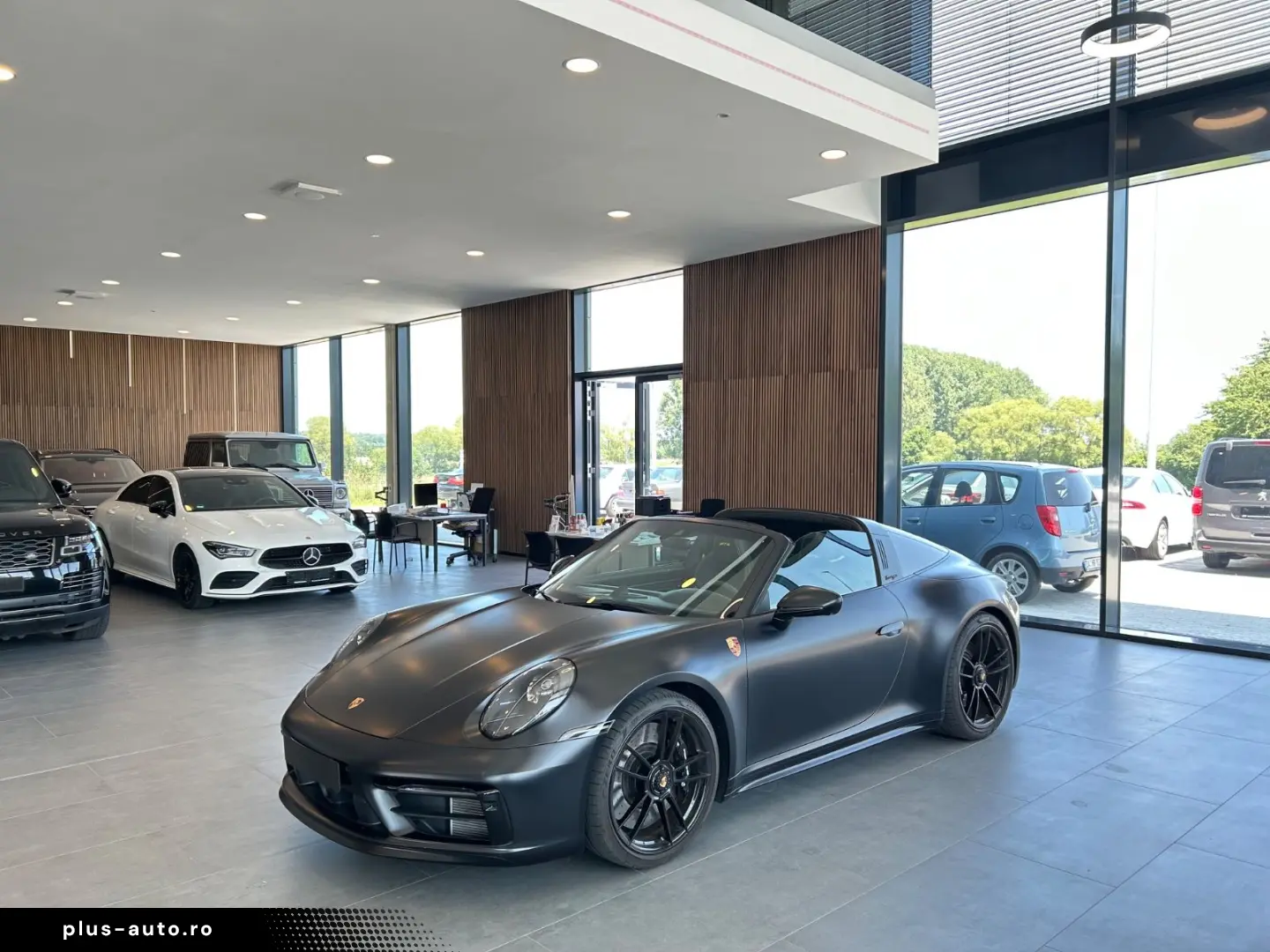 PORSCHE 992 Targa 4 GTS