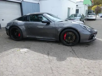 PORSCHE 992   911 Targa 4 GTS   Deutsch  Matrix  18 Wege