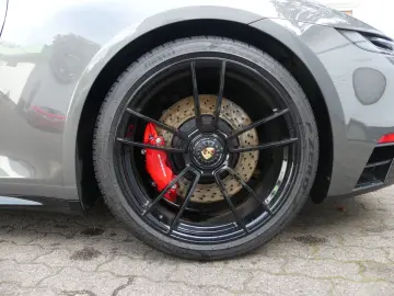 PORSCHE 992   911 Targa 4 GTS   Deutsch  Matrix  18 Wege