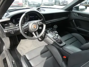 PORSCHE 992   911 Targa 4 GTS   Deutsch  Matrix  18 Wege