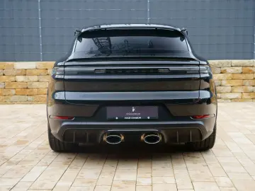 PORSCHE Cayenne Coupe Turbo E-Hybrid mit GT-Paket  FULL