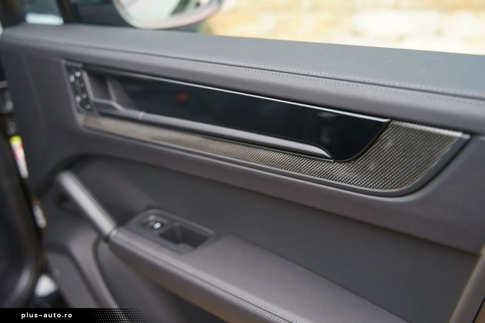 PORSCHE Cayenne Coupe Turbo E-Hybrid mit GT-Paket  FULL