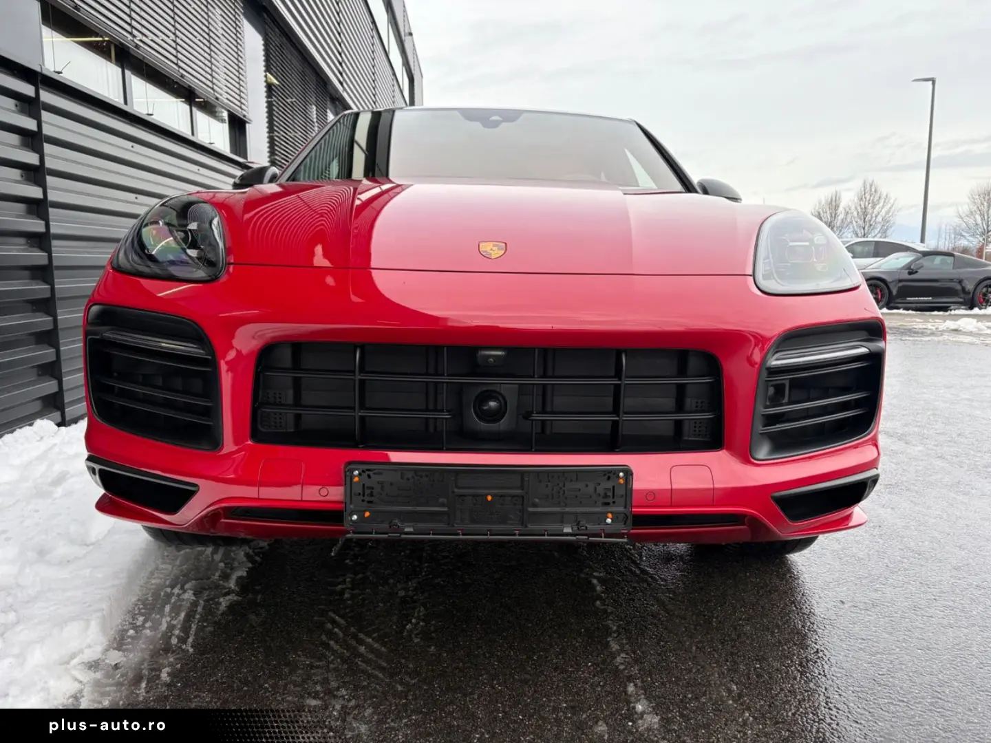 PORSCHE Cayenne GTS Coupe-HEAD UP-KAMINROT-1.HAND