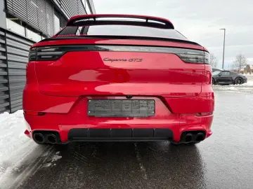 PORSCHE Cayenne GTS Coupe-HEAD UP-KAMINROT-1.HAND