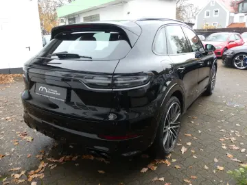 PORSCHE Cayenne GTS  1. Hd.  Scheckheft PZ
