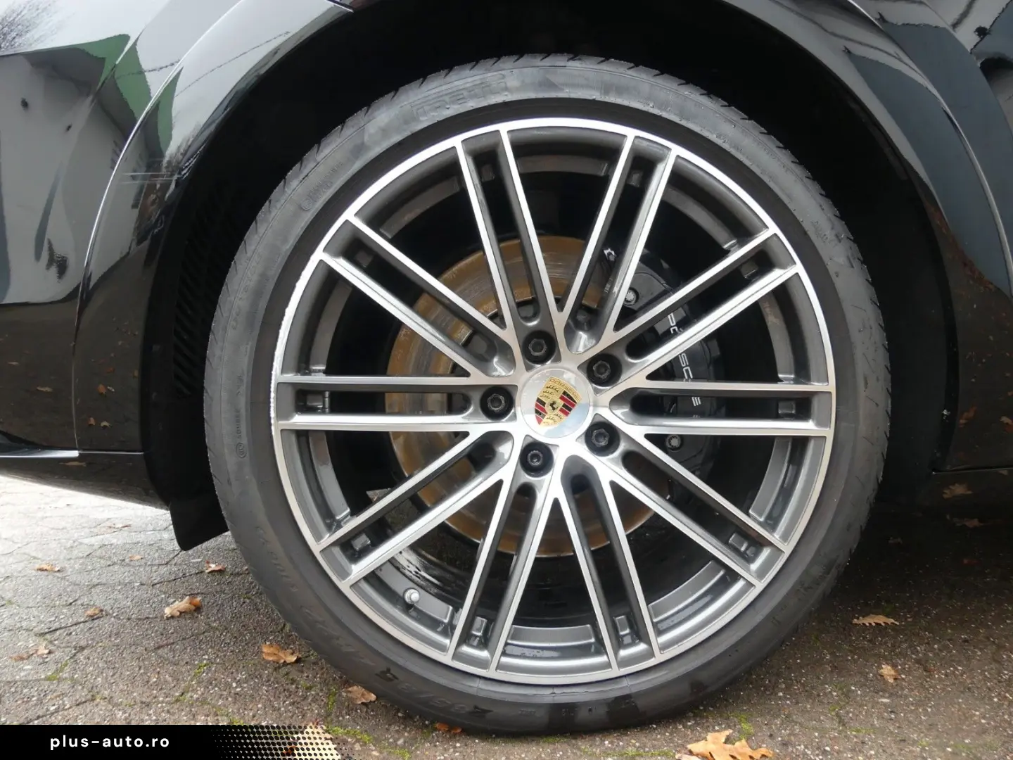 PORSCHE Cayenne GTS  1. Hd.  Scheckheft PZ