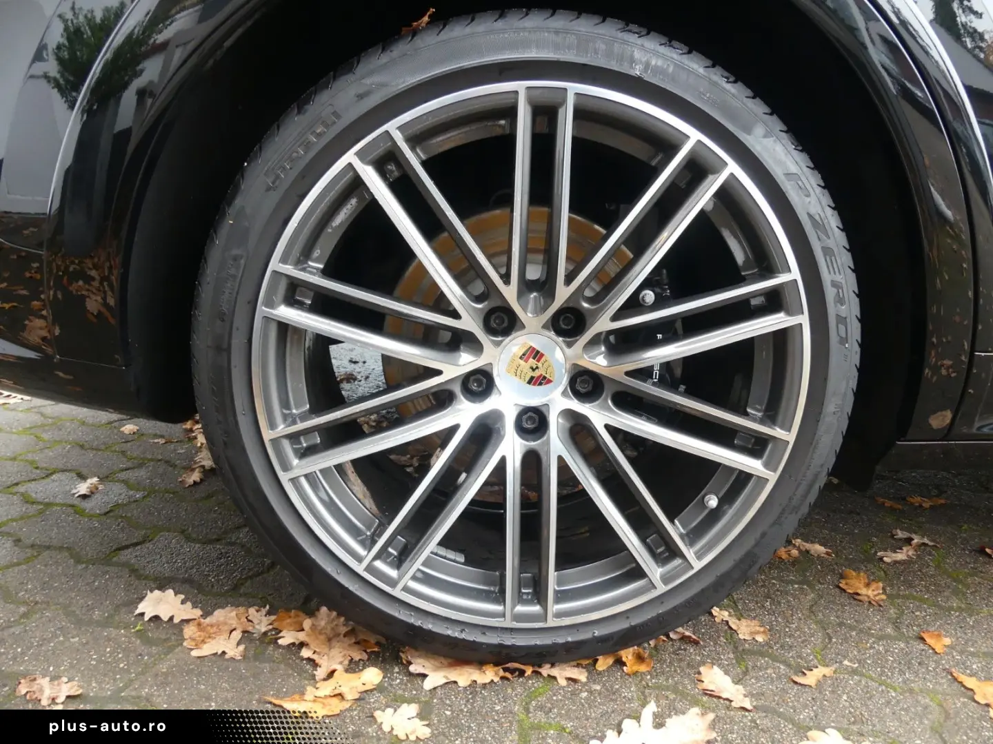 PORSCHE Cayenne GTS  1. Hd.  Scheckheft PZ