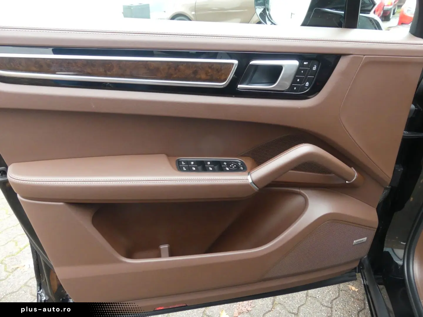 PORSCHE Cayenne GTS  1. Hd.  Scheckheft PZ