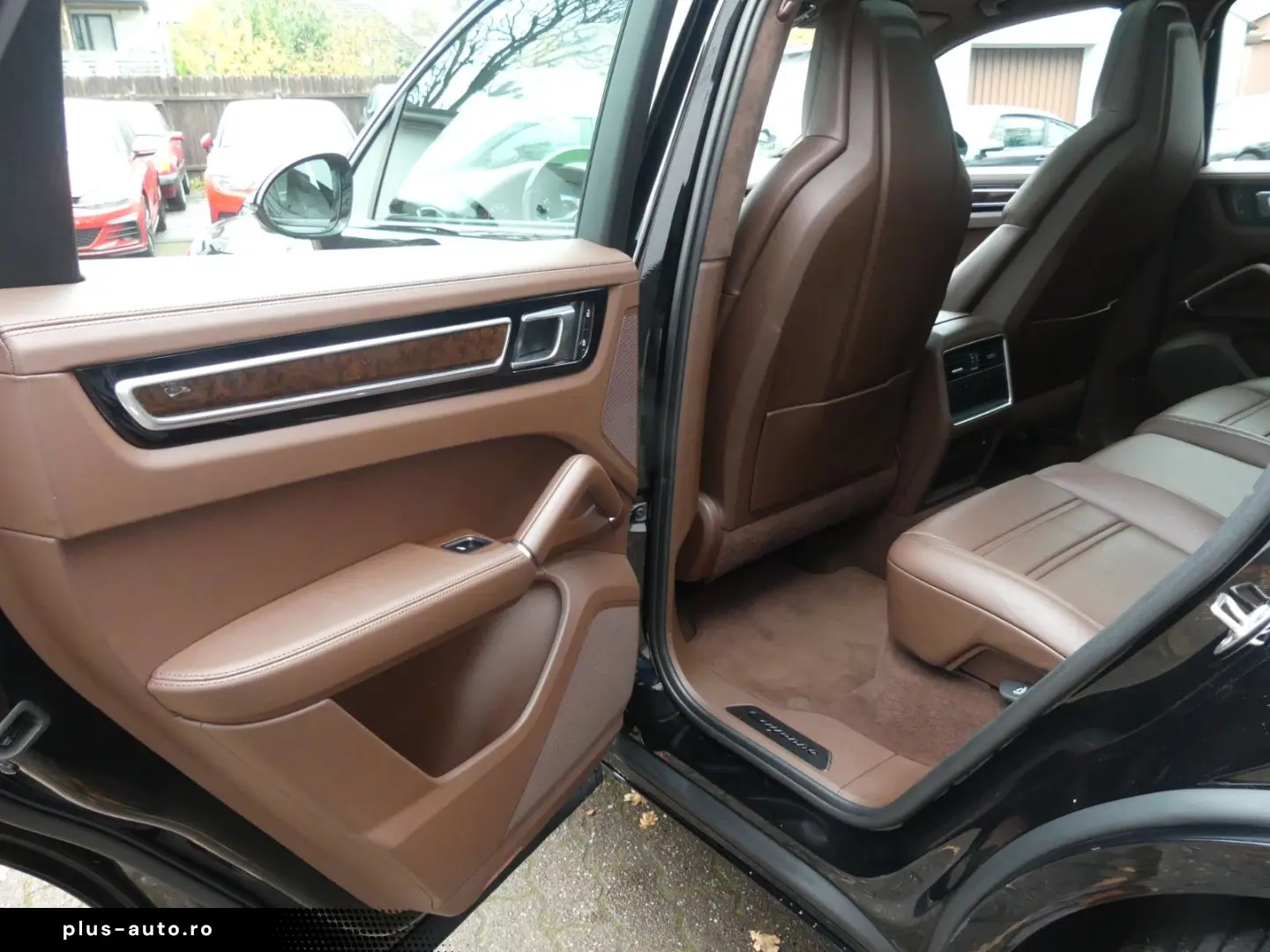 PORSCHE Cayenne GTS  1. Hd.  Scheckheft PZ