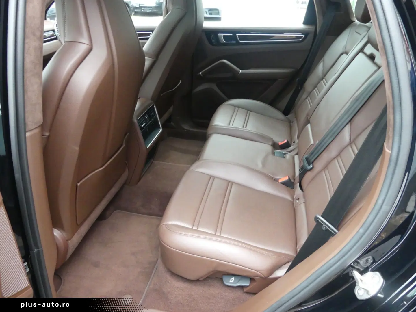 PORSCHE Cayenne GTS  1. Hd.  Scheckheft PZ