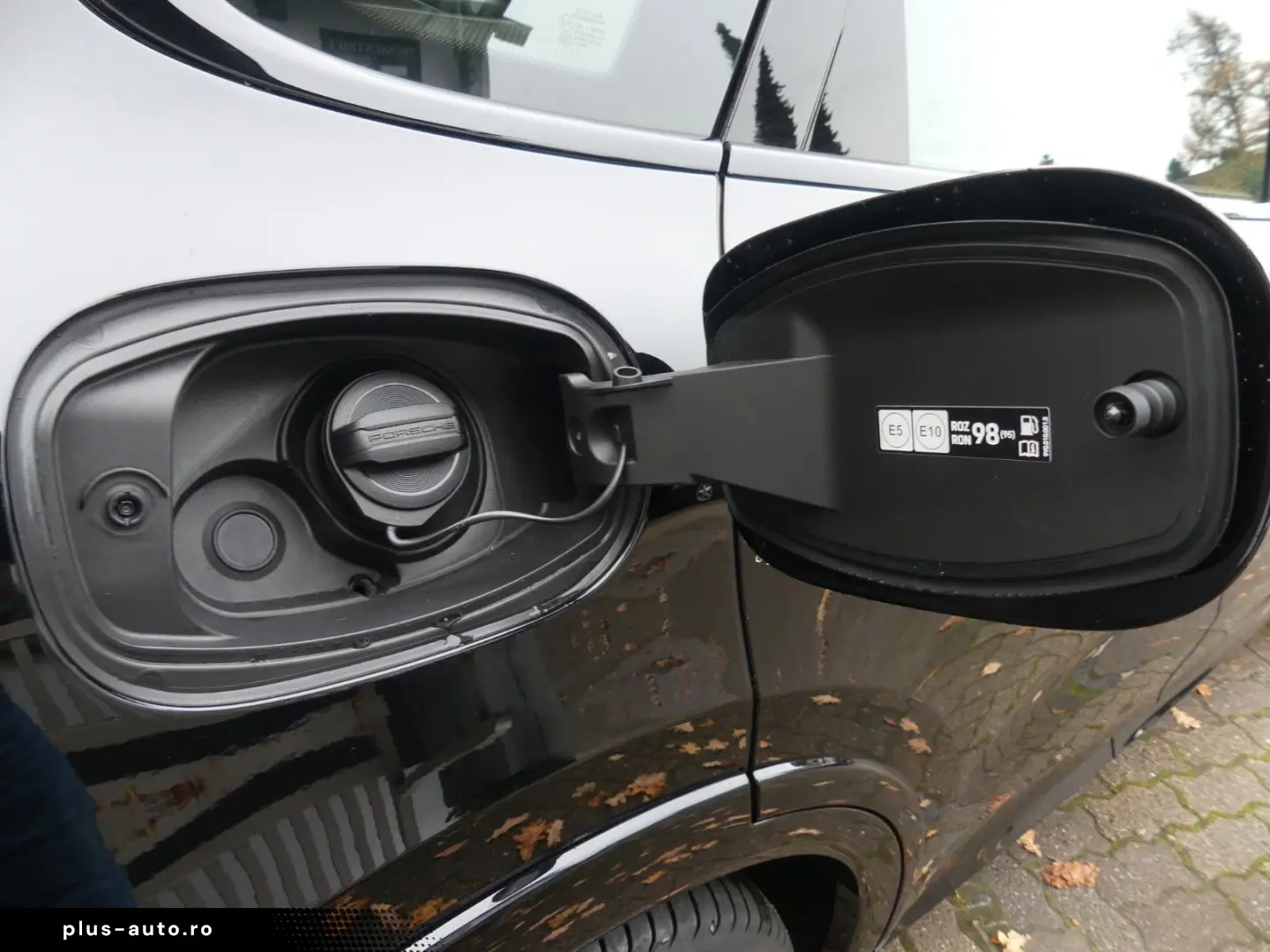 PORSCHE Cayenne GTS  1. Hd.  Scheckheft PZ