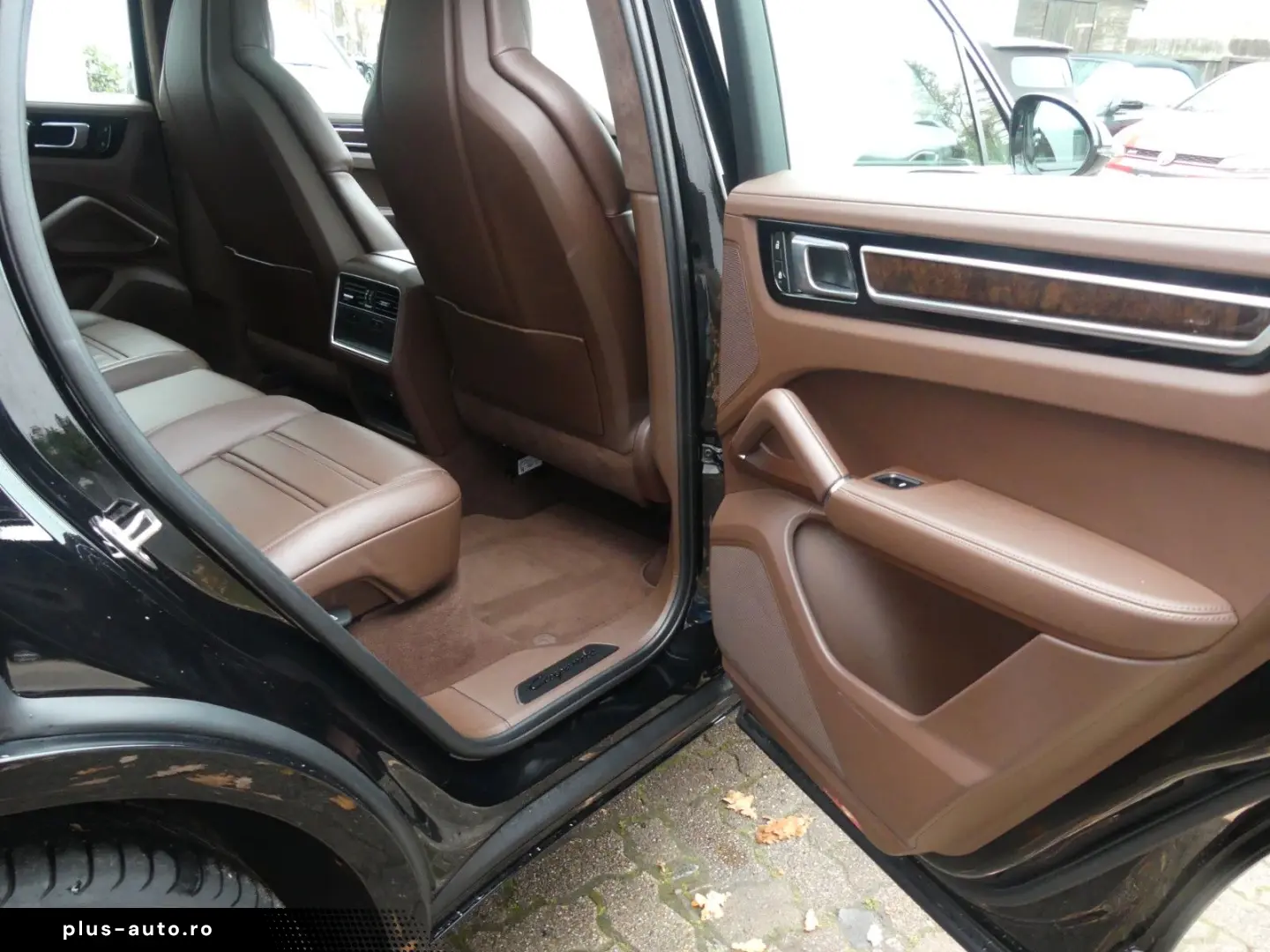 PORSCHE Cayenne GTS  1. Hd.  Scheckheft PZ