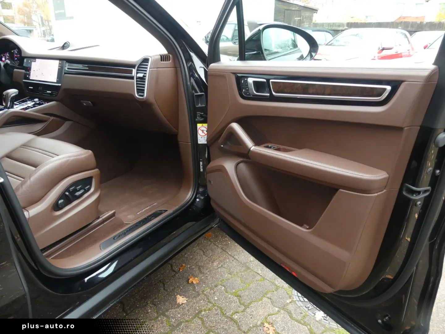 PORSCHE Cayenne GTS  1. Hd.  Scheckheft PZ