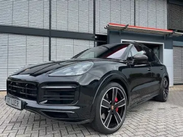 PORSCHE Cayenne GTS MATRIX HUD BURMESTER PANORAMA AHK